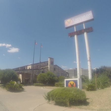 Executive Inn And Suites 韦科 外观 照片