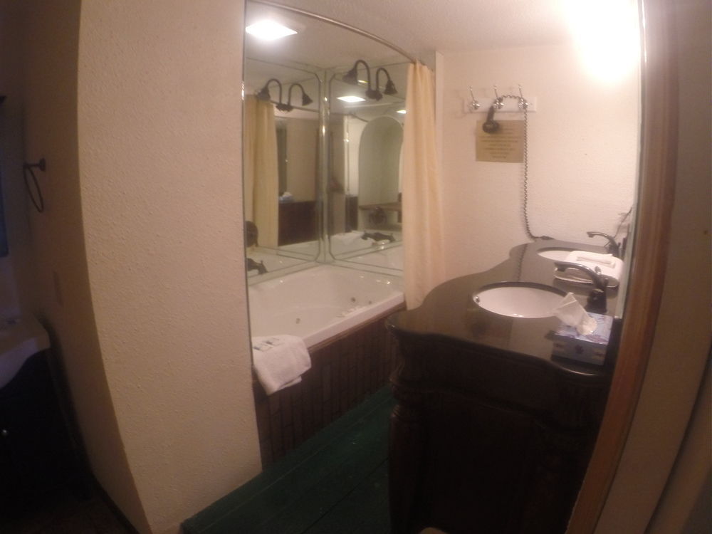 Executive Inn And Suites 韦科 外观 照片